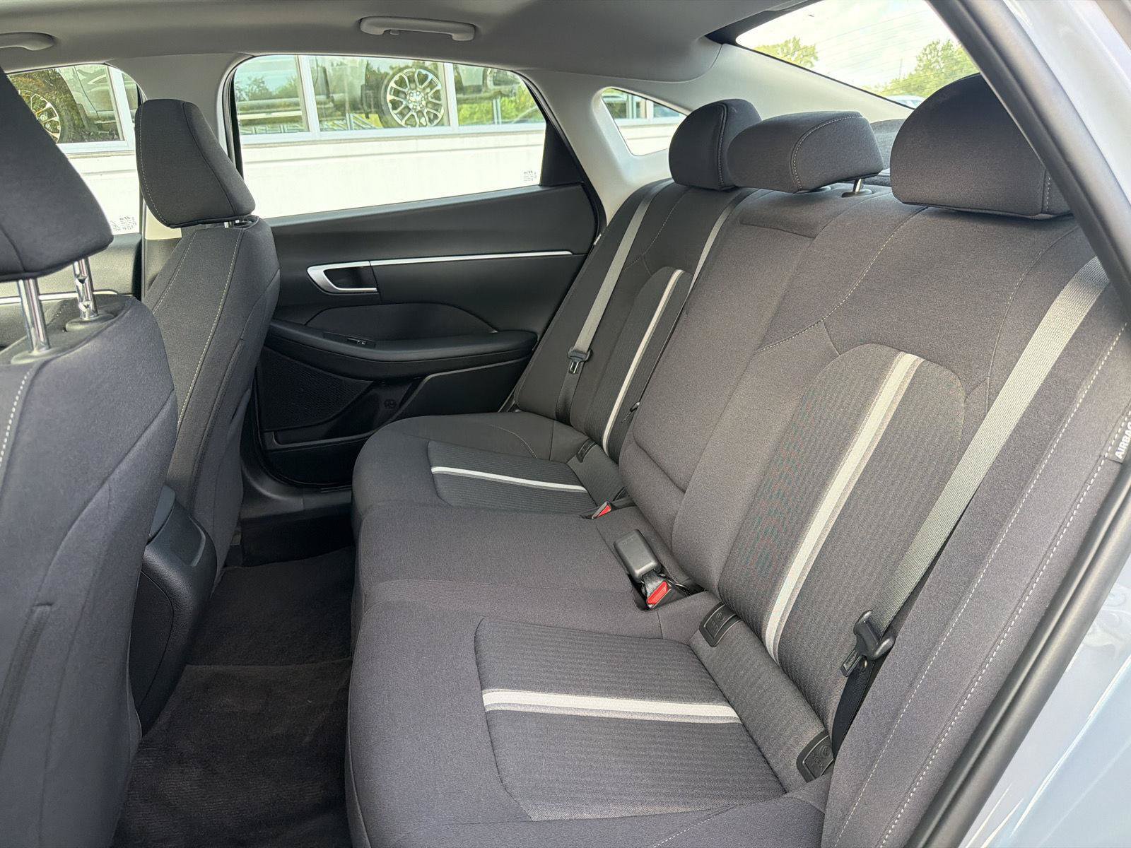 Used 2025 Hyundai Sonata SEL FWD image 37