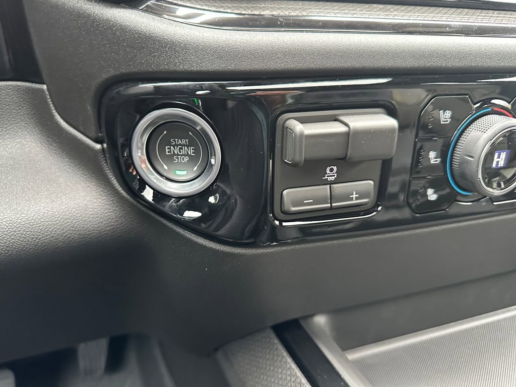New 2026 Chevrolet Silverado 2500 ZR2 w/ LPO, Dark Essentials Package image 34