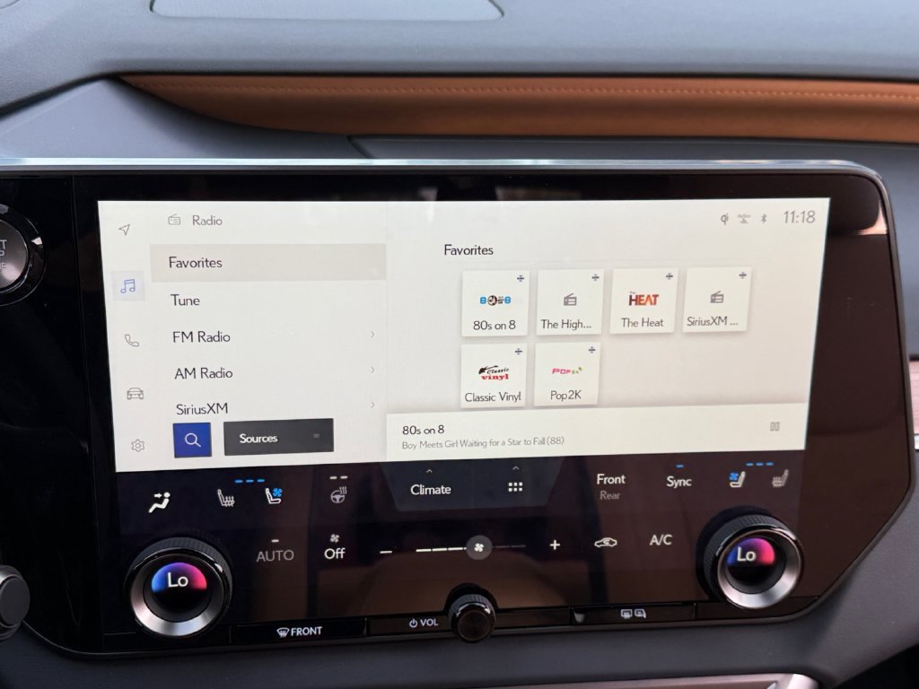 New 2026 Lexus RX 350 Premium w/ Accessory Package (Z1) AWD/4WD image 17