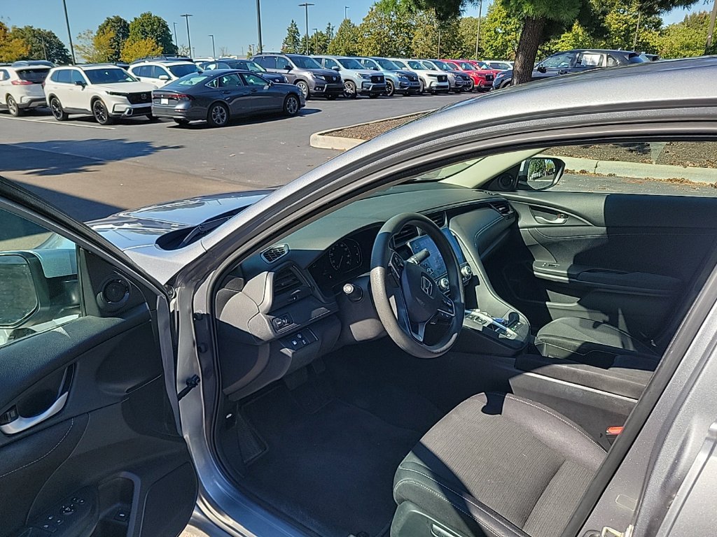 Certified 2020 Honda Insight EX image 15