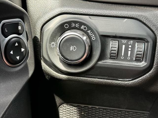 Used 2020 Jeep Wrangler Unlimited Rubicon AWD/4WD image 16
