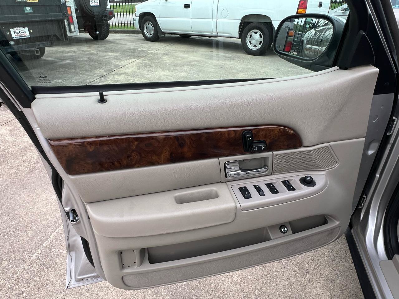 Used 2009 Mercury Grand Marquis LS RWD image 30