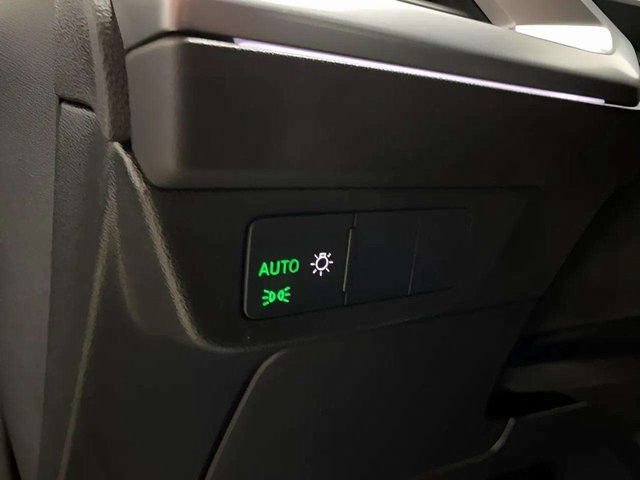 Used 2024 Audi Q4 e-tron Premium w/ Convenience Package image 36