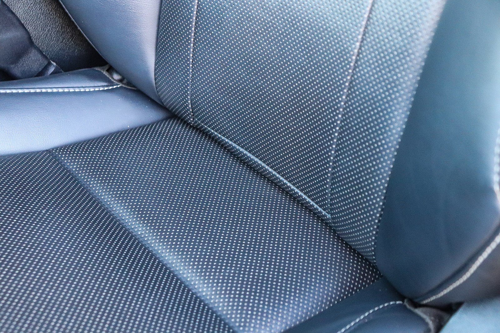 Used 2020 Lexus RX 350L FWD w/ Premium Package image 24