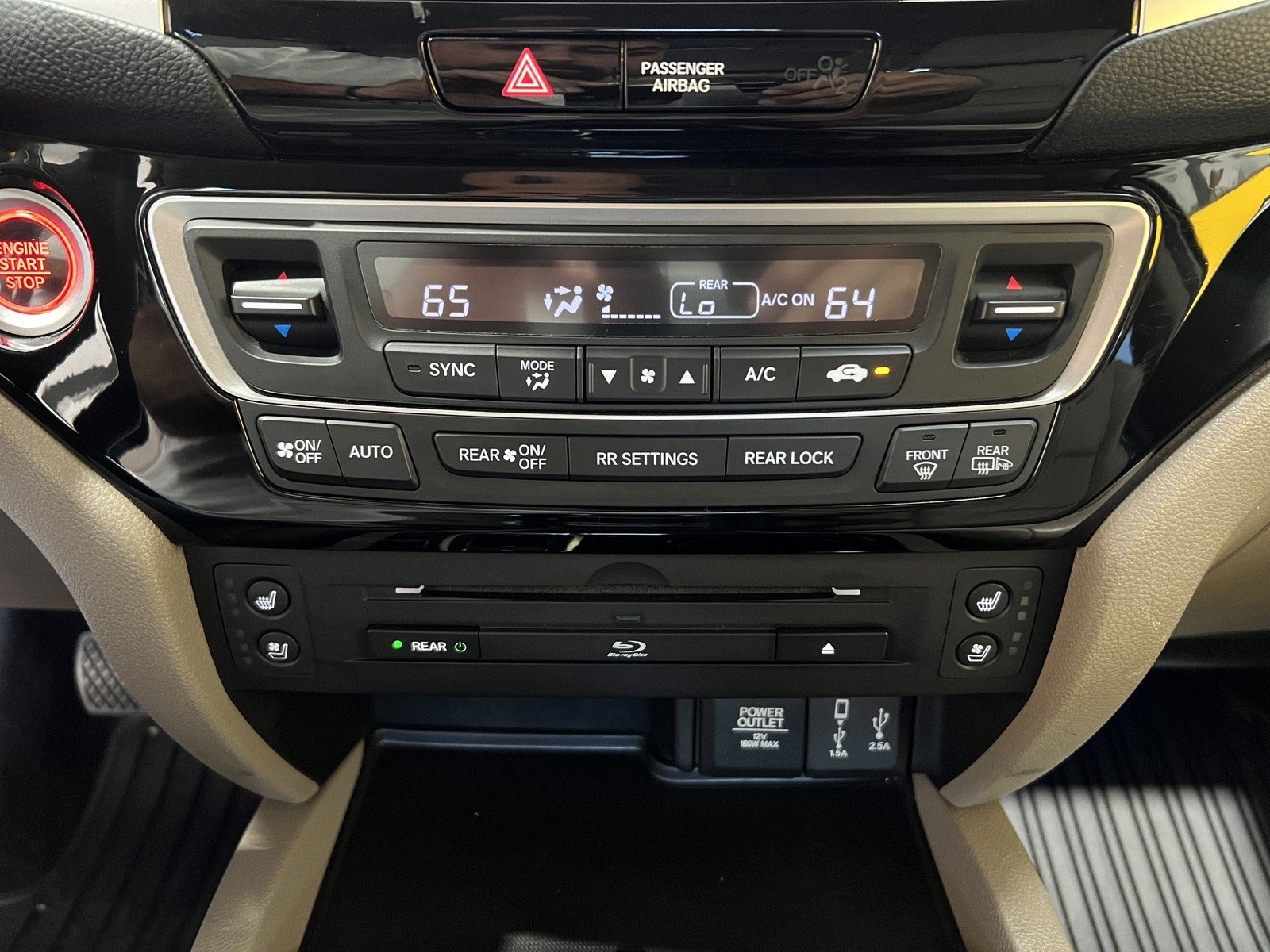 Used 2017 Honda Pilot Elite image 23
