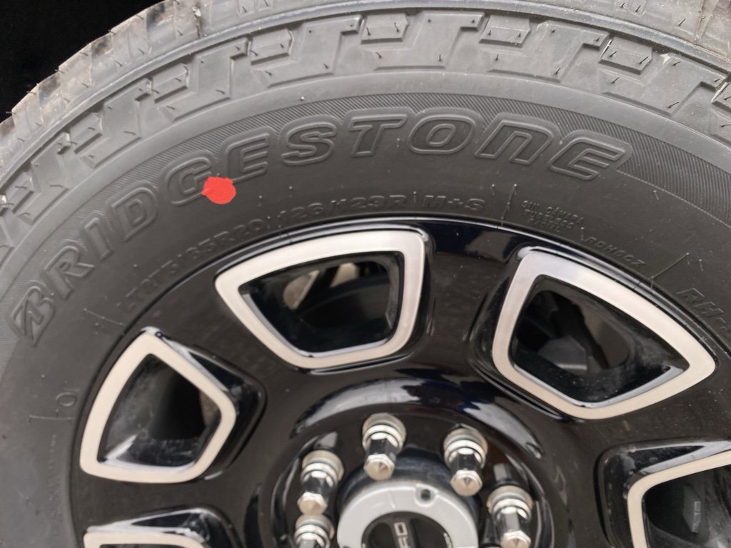 New 2026 Ford F350 Platinum image 3