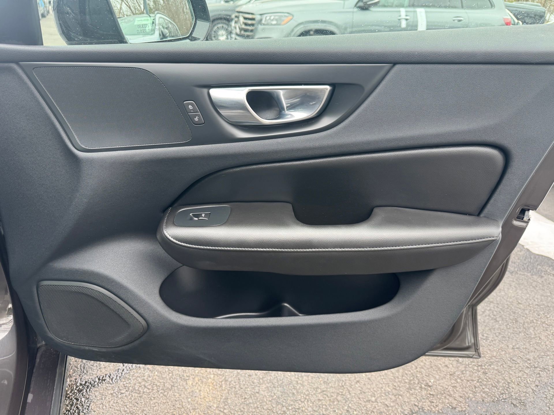 Used 2023 Volvo S60 B5 Core w/ Climate Package image 16