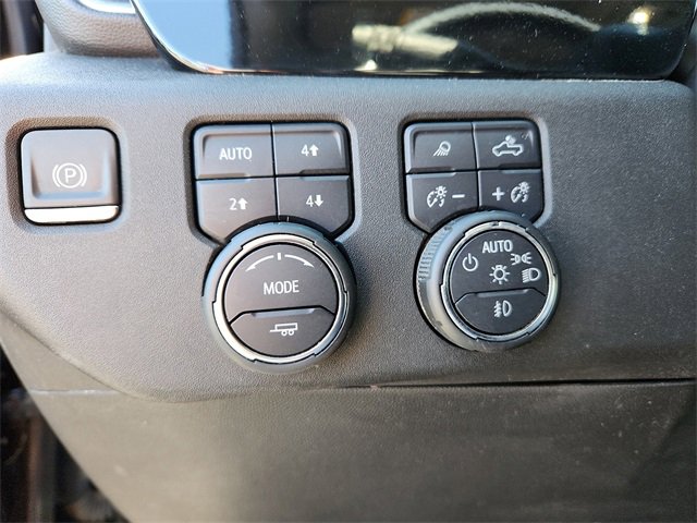 Used 2022 Chevrolet Silverado 1500 LTZ image 24