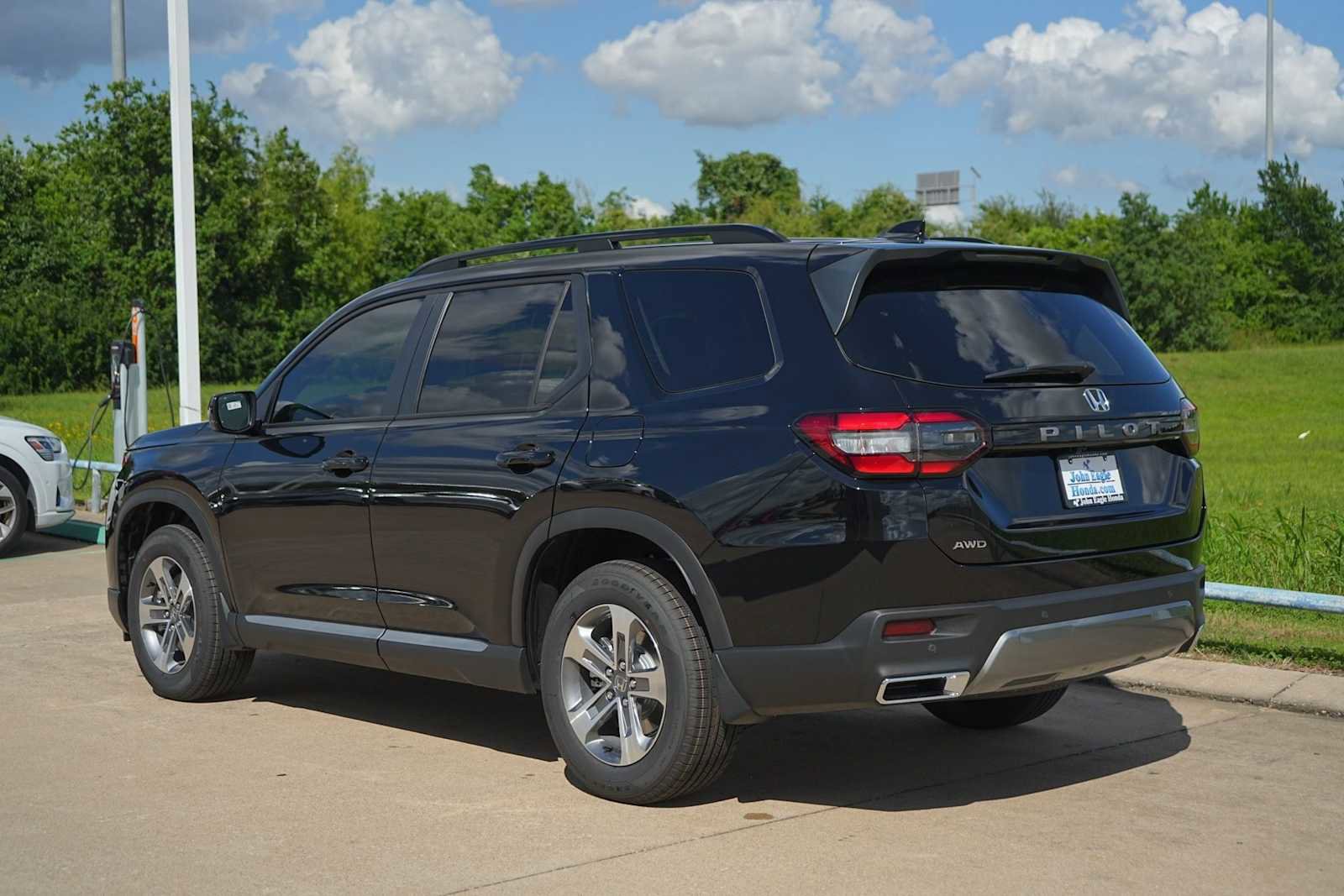 New 2026 Honda Pilot EX-L image 4