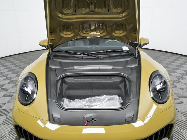 New 2026 Porsche 911 GTS image 31