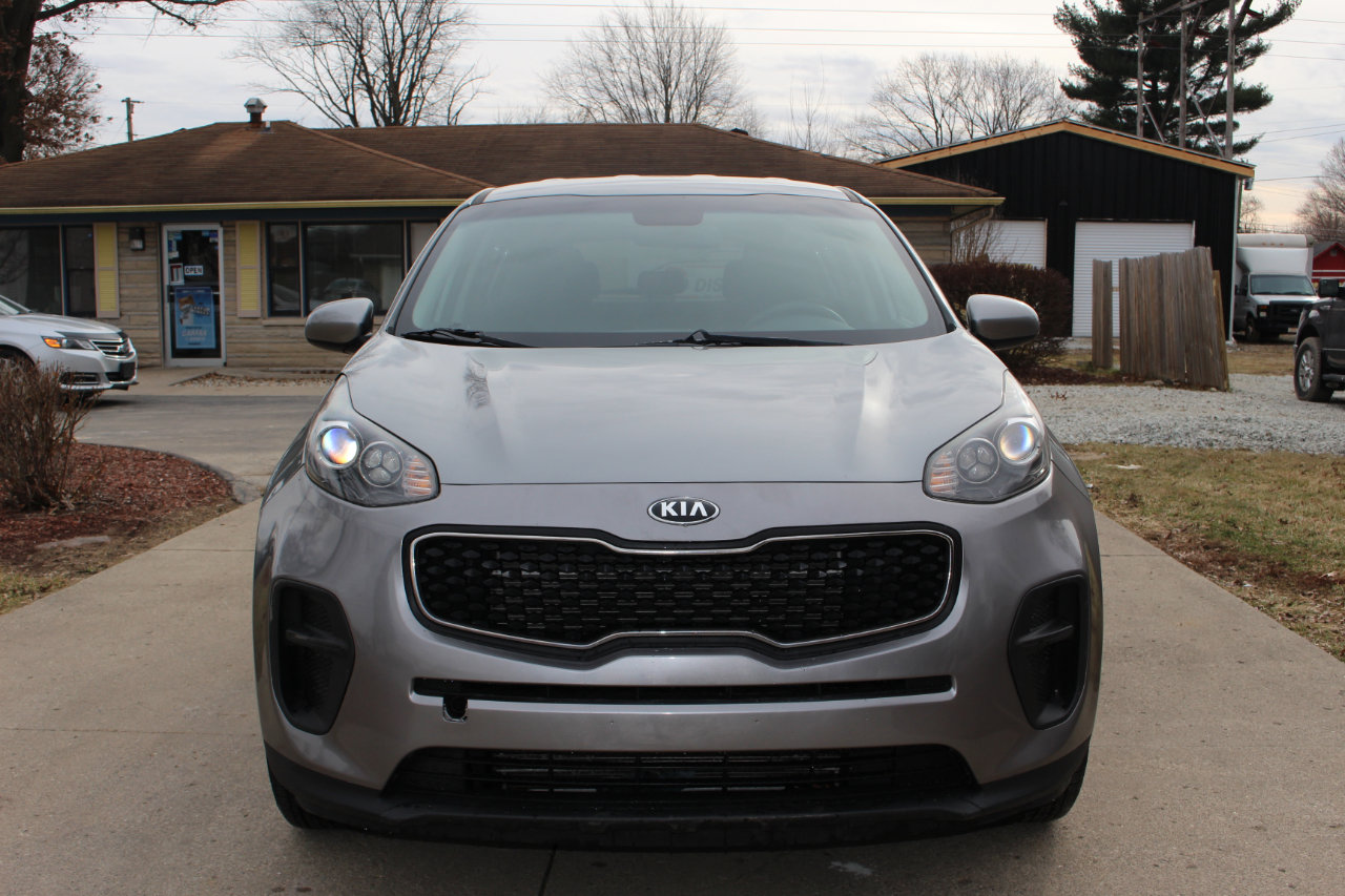 Used 2019 Kia Sportage LX image 3