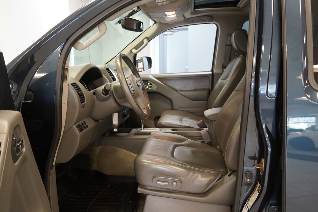 Used 2016 Nissan Frontier SL image 4