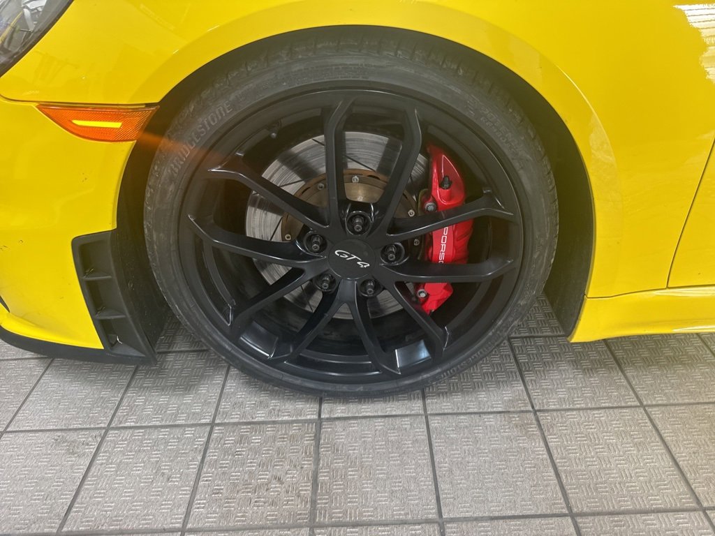 Used 2022 Porsche 718 Cayman GT4 image 19