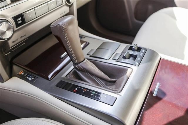 Used 2016 Lexus GX 460 image 23