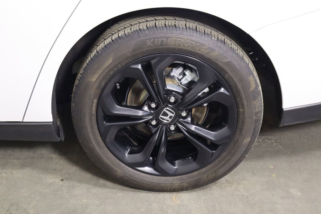 Used 2025 Honda Accord SE image 37
