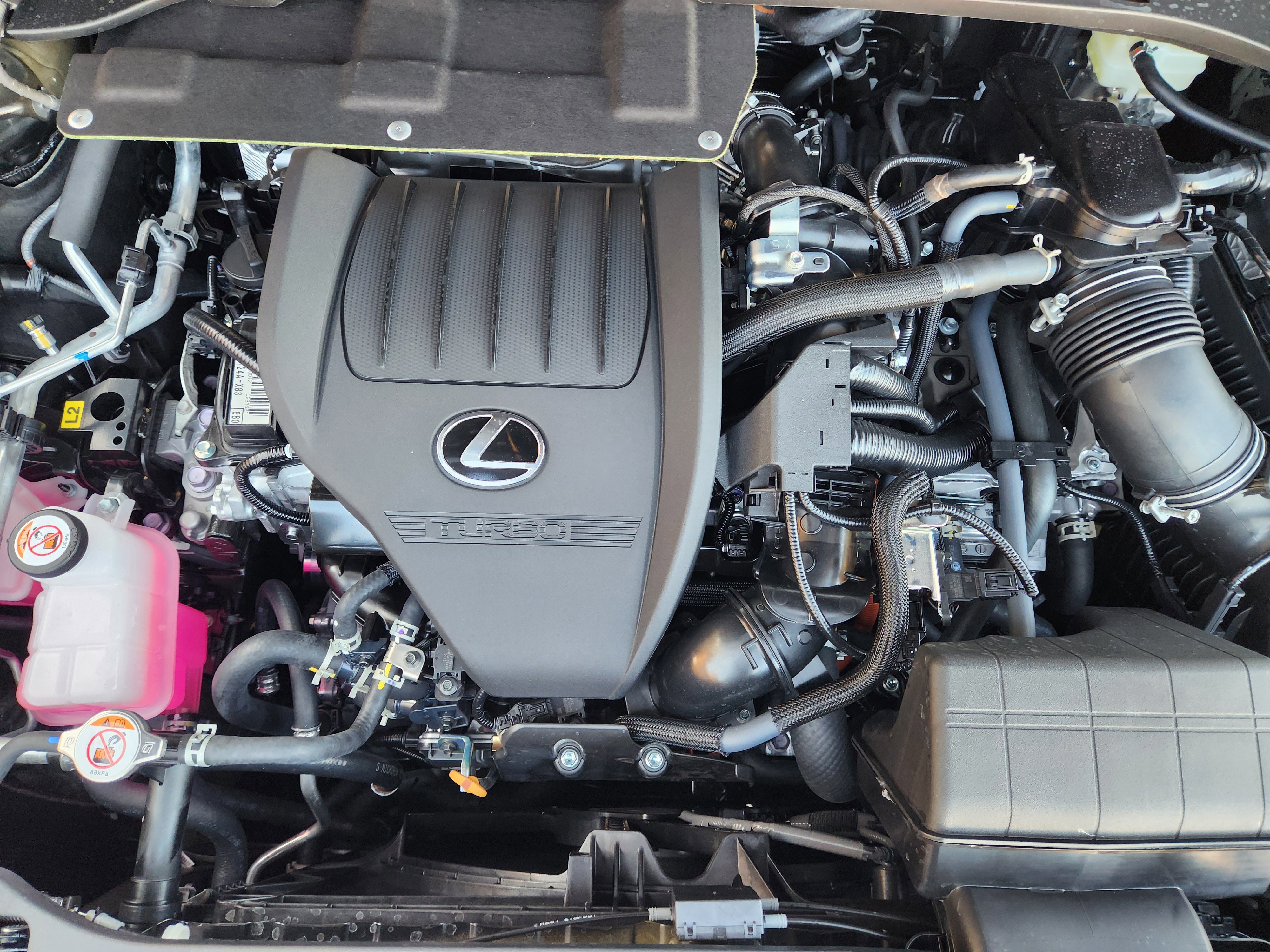 New 2026 Lexus TX 500h AWD image 21