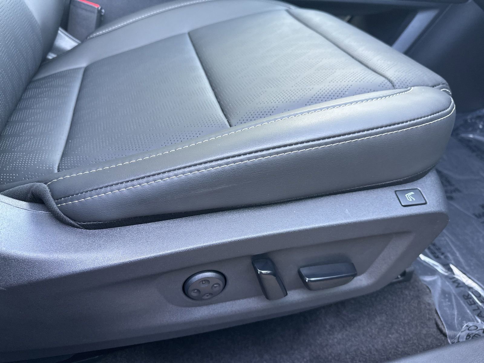 Used 2025 Nissan Murano Platinum w/ Cargo Package image 39