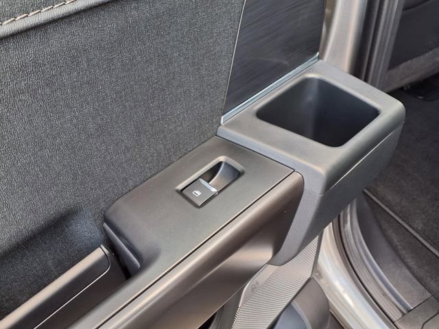 Certified 2025 Ford F150 Lariat w/ Equipment Group 501A Mid AWD/4WD image 18