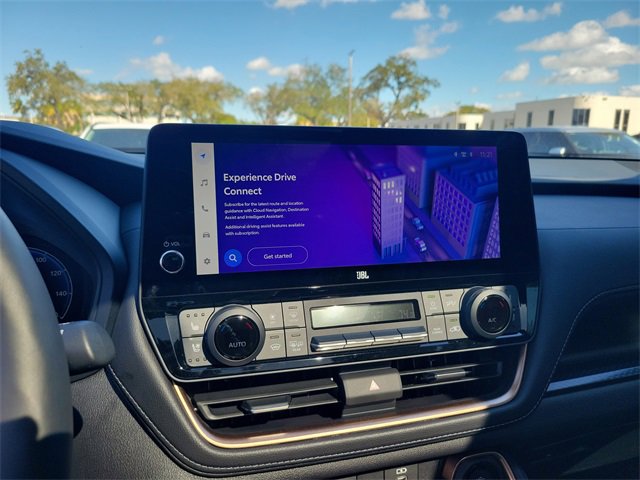 Used 2025 Toyota Grand Highlander AWD Hybrid image 18