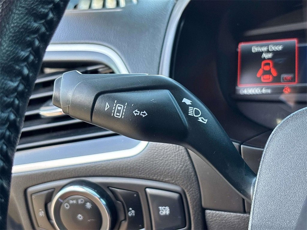 Used 2024 Ford Edge SEL image 26