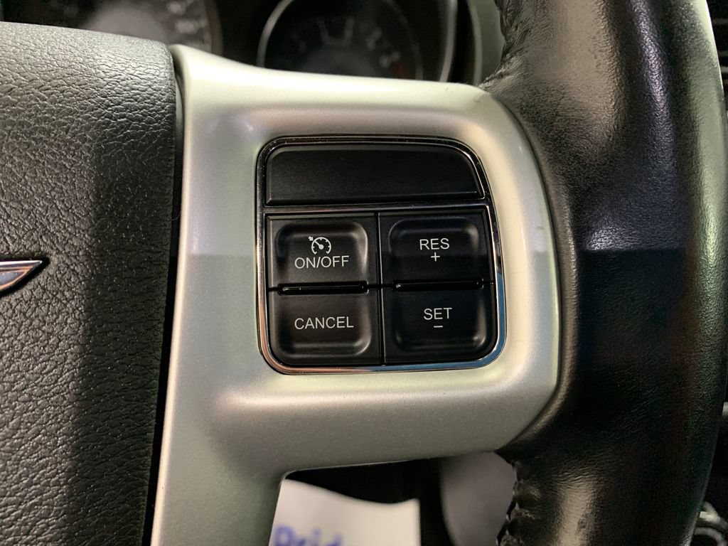 Used 2014 Chrysler 200 Touring w/ 200 S Group FWD image 23