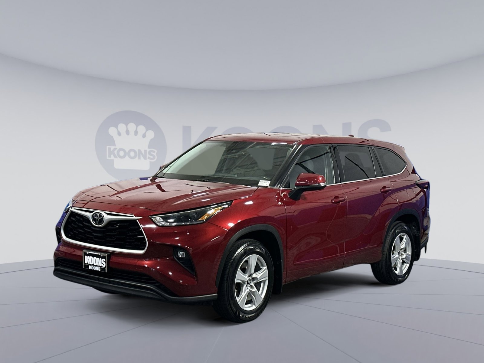 Used 2021 Toyota Highlander LE