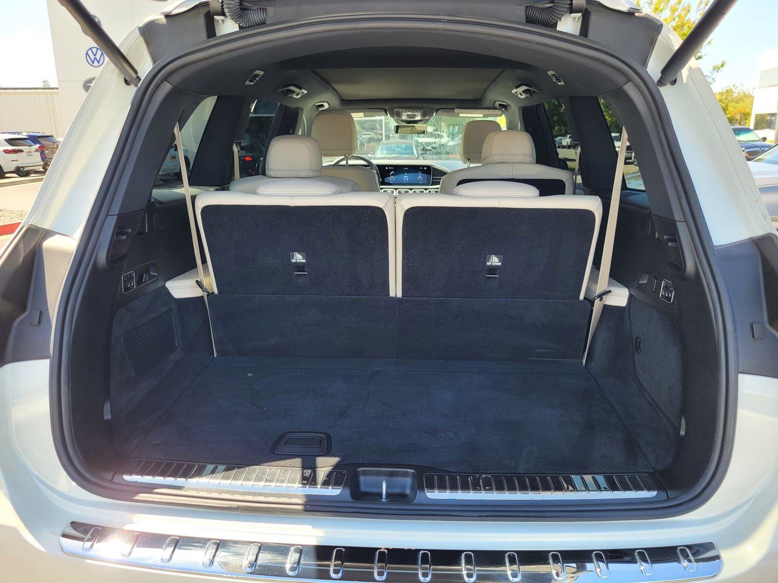 Used 2023 Mercedes-Benz GLS 450 4MATIC image 35