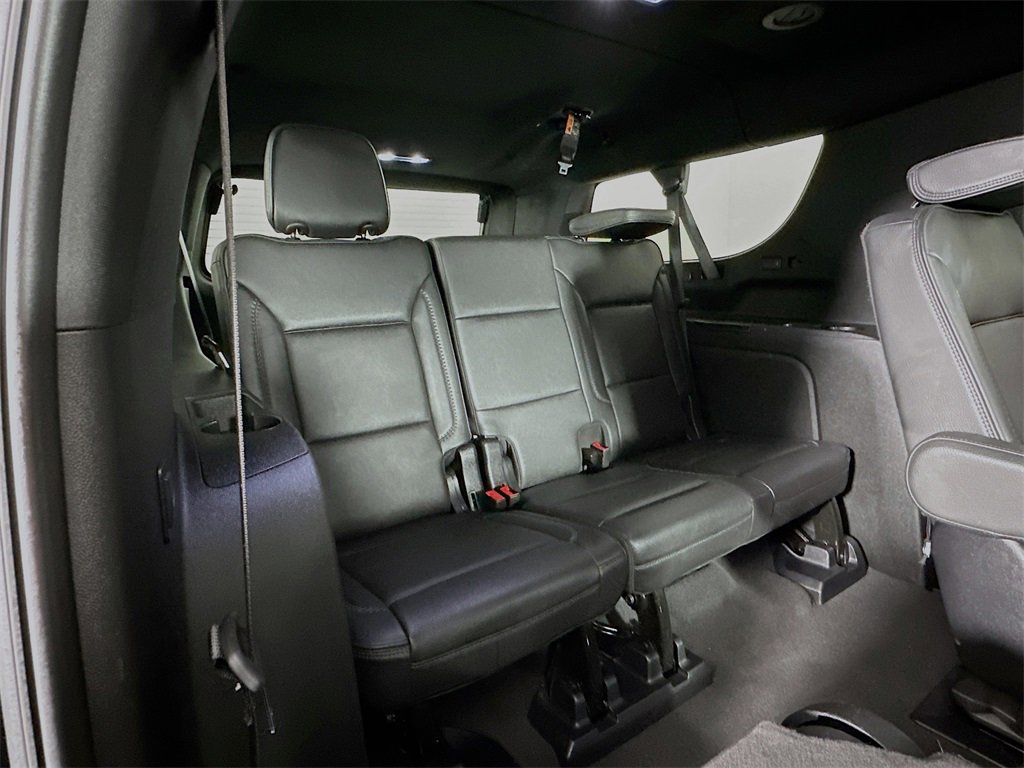 Used 2025 GMC Yukon XL Denali image 27