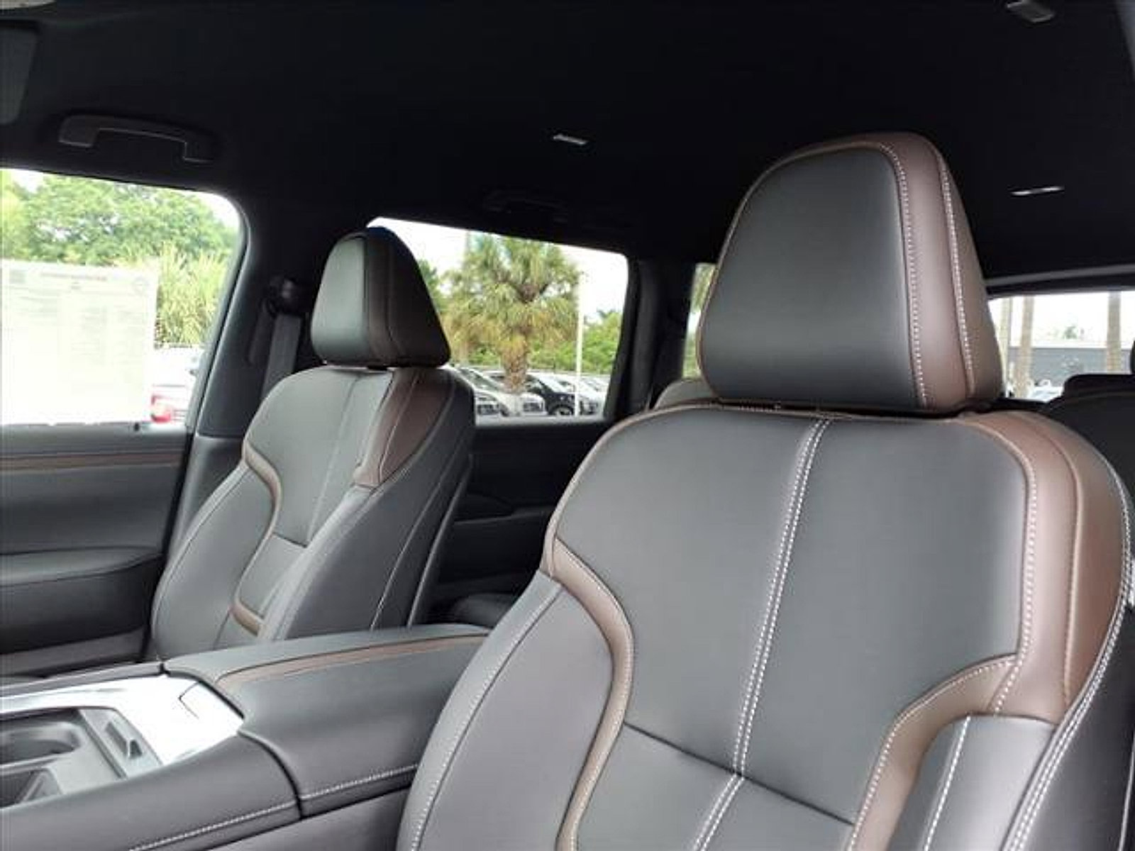 New 2026 Nissan Armada SL w/ Captain's Chari Seat Package image 14