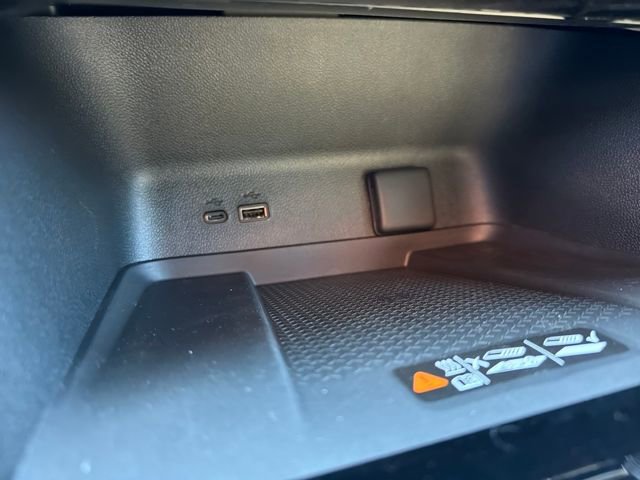 New 2026 Chevrolet Traverse LT w/ Driver Confidence Package image 33