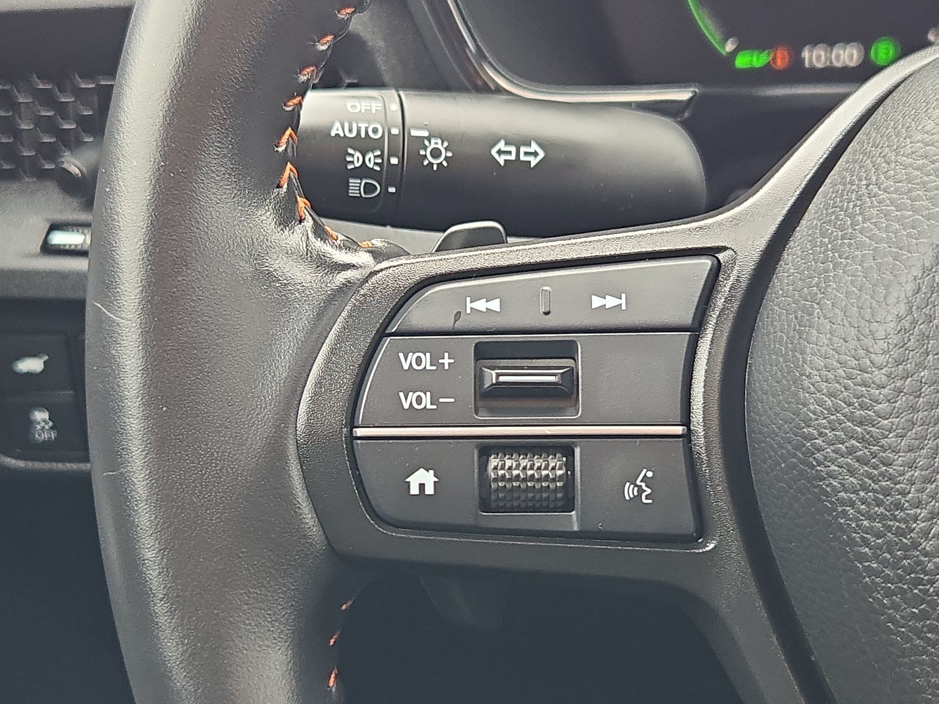 Used 2025 Honda CR-V Sport-L image 18