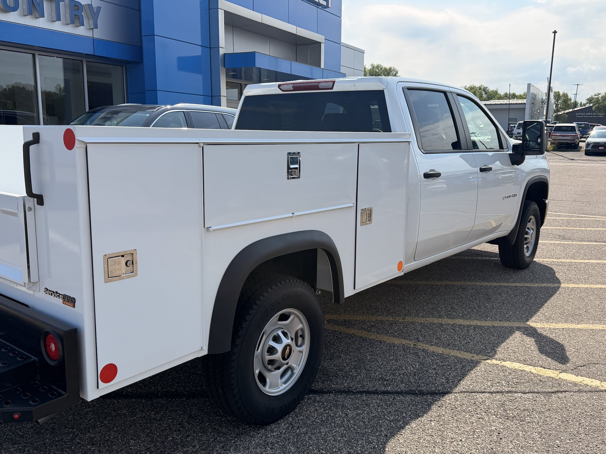 Used 2024 Chevrolet Silverado 2500 W/T w/ WT Convenience Package AWD/4WD image 2