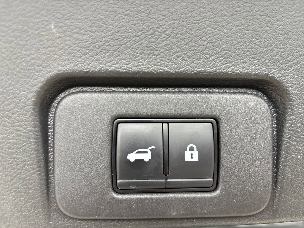 Used 2023 Nissan Rogue Platinum w/ Platinum Premium Package image 14