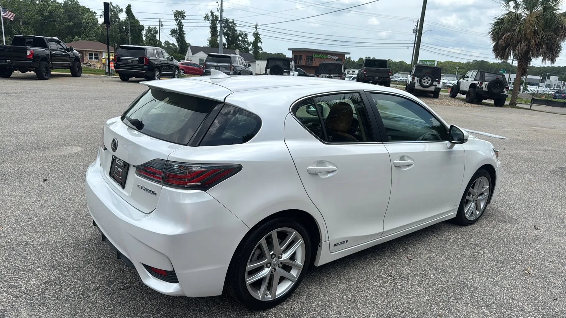 Used 2016 Lexus CT 200h FWD image 7