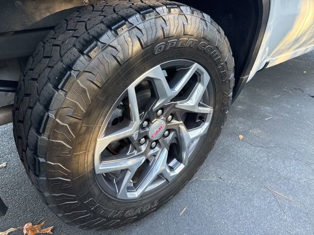 Used 2023 GMC Sierra 1500 SLT image 34