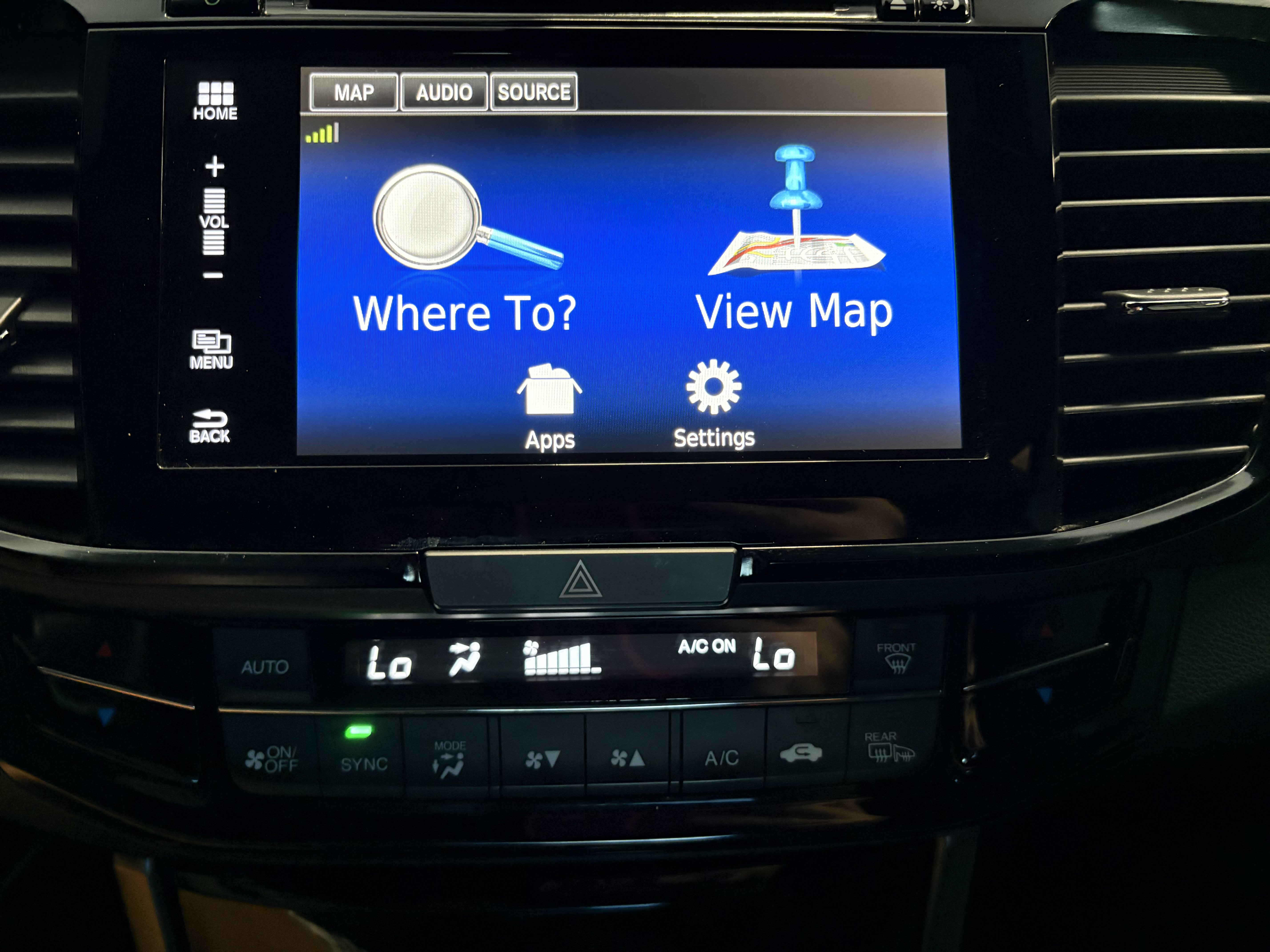 Used 2016 Honda Accord Touring image 13