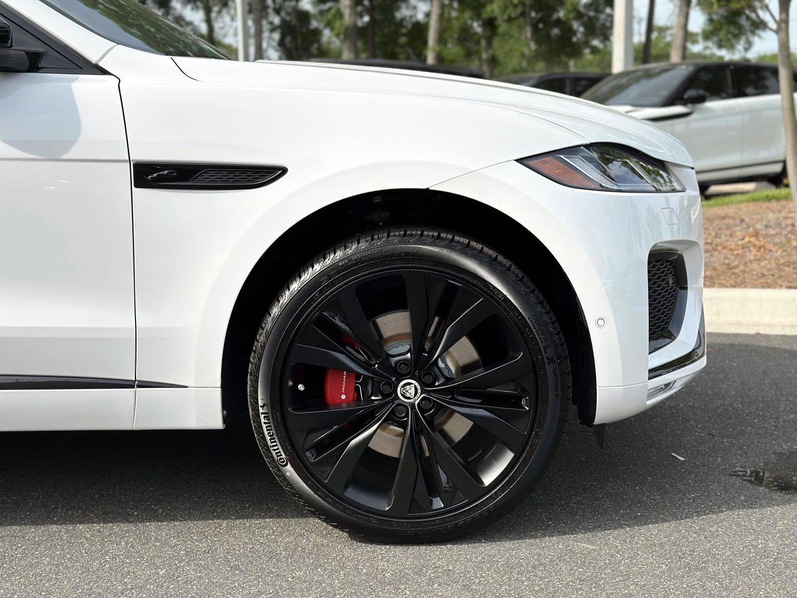 New 2026 Jaguar F-PACE R-Dynamic S image 6