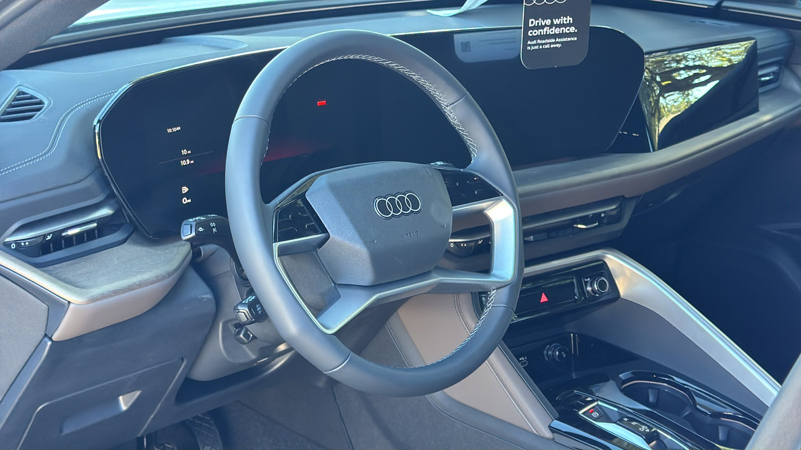 Used 2025 Audi Q5 Premium w/ Convenience Package AWD/4WD image 10