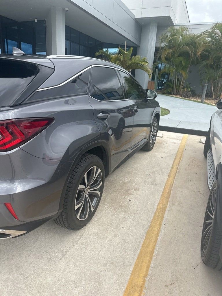 Used 2017 Lexus RX 350 FWD w/ Premium Package image 4