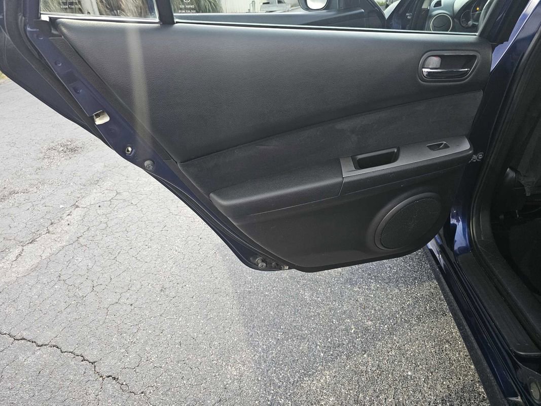 Used 2010 MAZDA MAZDA6 i Touring image 8