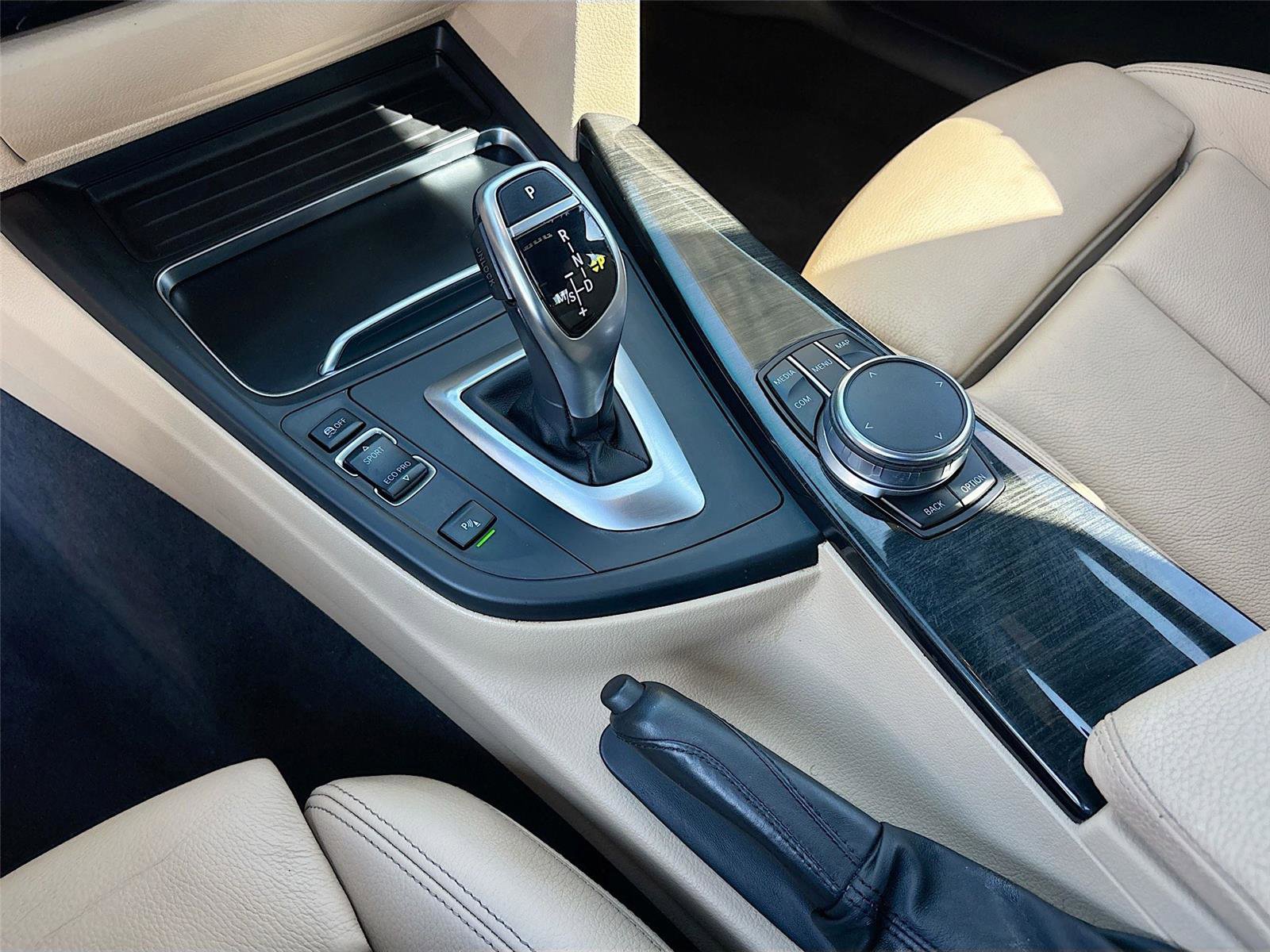 Used 2017 BMW 330i Sedan image 20