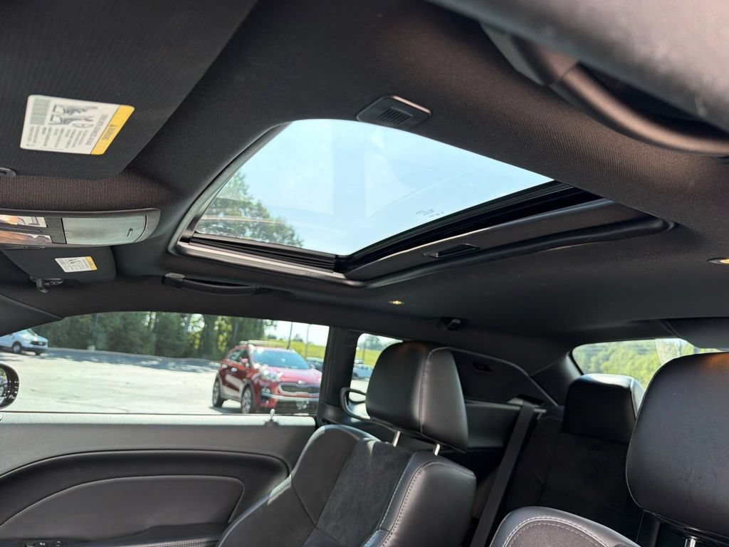 Certified 2018 Dodge Challenger R/T Plus RWD image 41