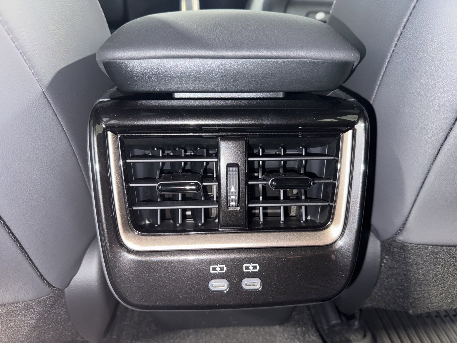 New 2026 Toyota Crown Signia image 18