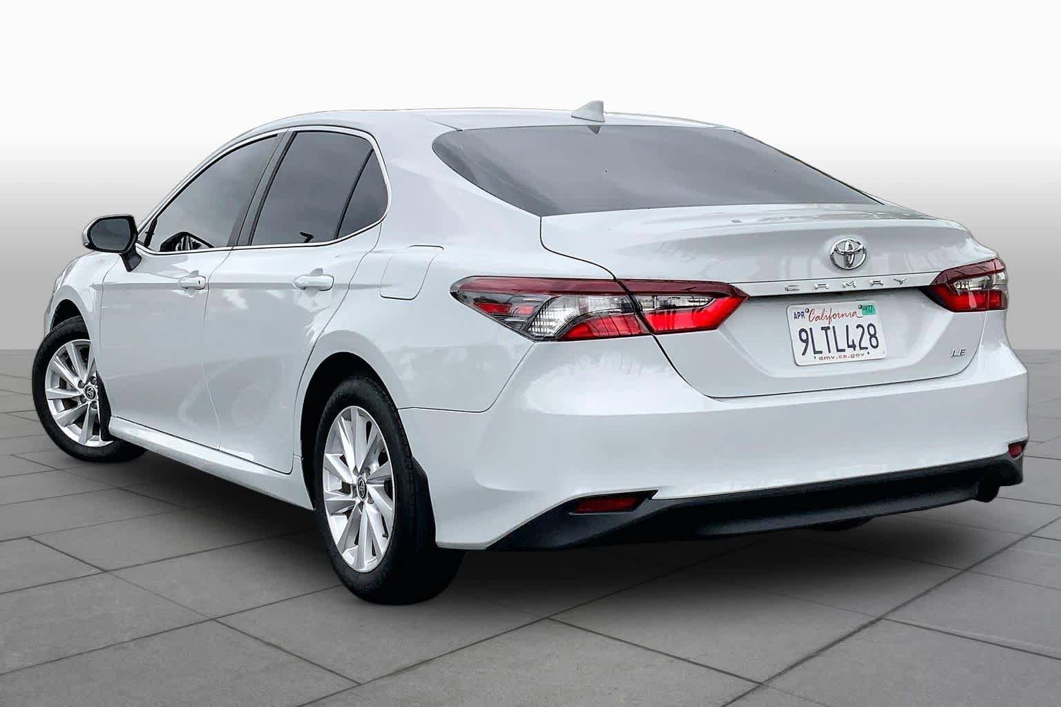 Used 2024 Toyota Camry LE FWD image 11