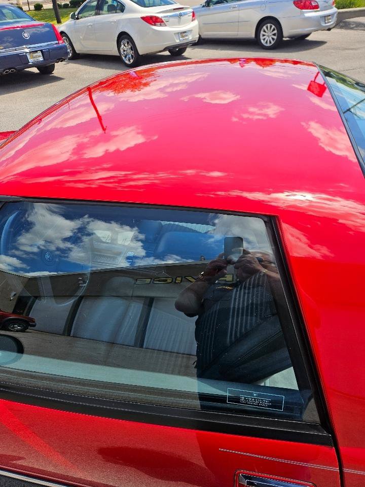 Used 1988 Buick Reatta Coupe FWD image 8