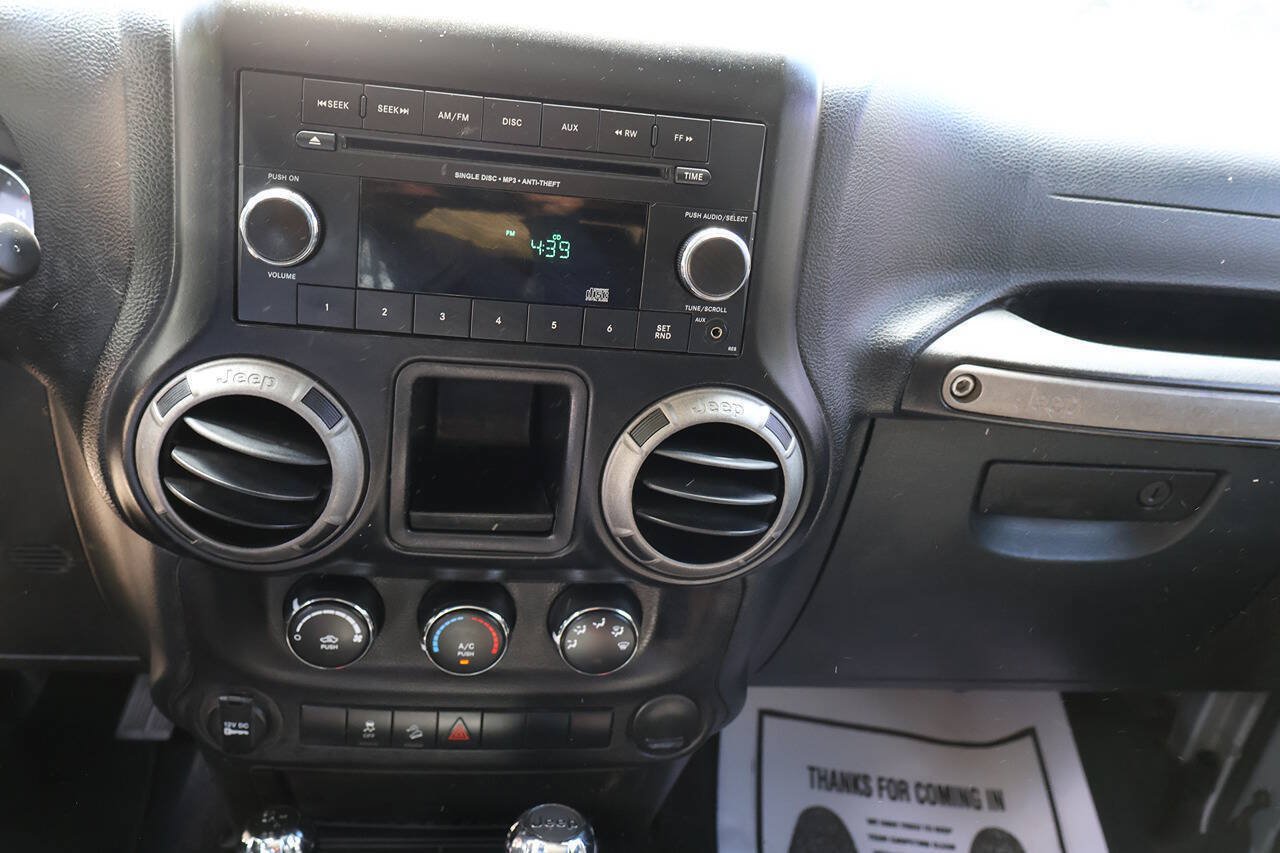 Used 2012 Jeep Wrangler Sport AWD/4WD image 25