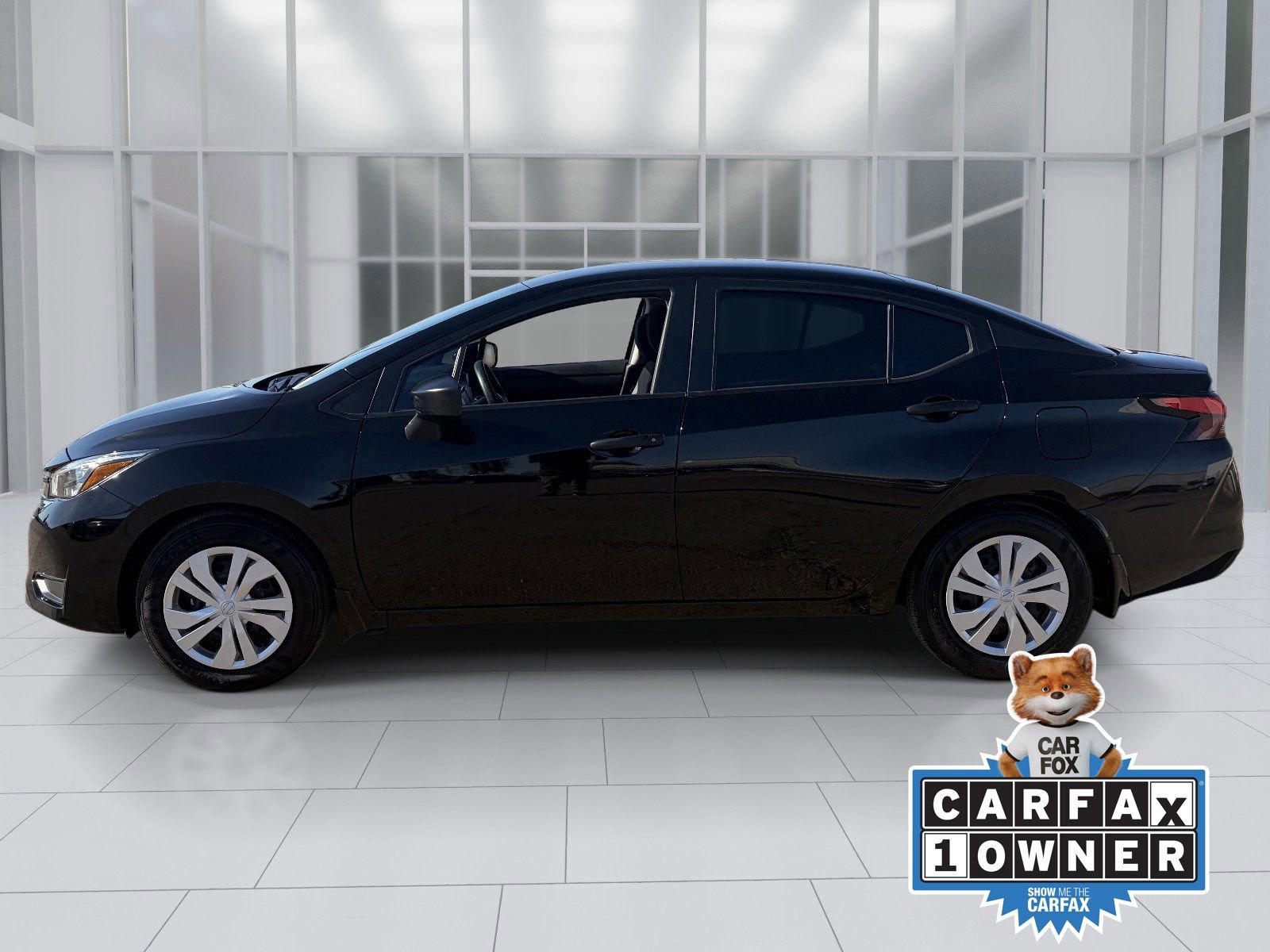 Certified 2025 Nissan Versa S w/ Trunk Package image 3