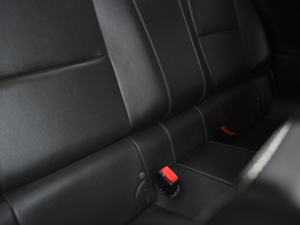 Used 2010 Chevrolet Camaro LT image 35