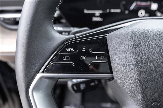 Used 2025 Audi Q5 Premium w/ Convenience Package AWD/4WD image 14