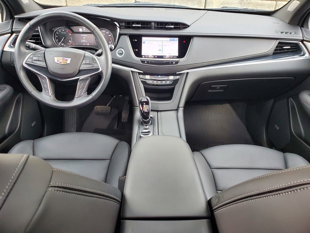Certified 2024 Cadillac XT5 Premium Luxury AWD/4WD image 13
